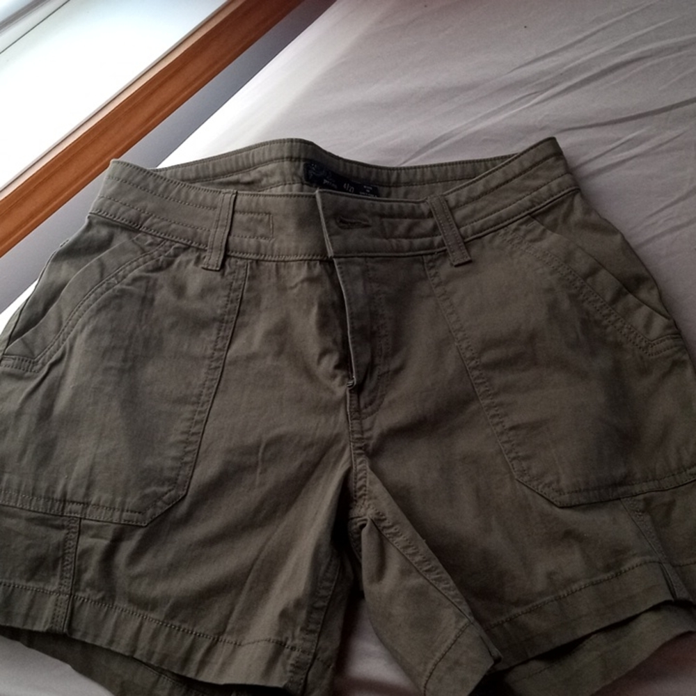 2 pairs of prana shorts